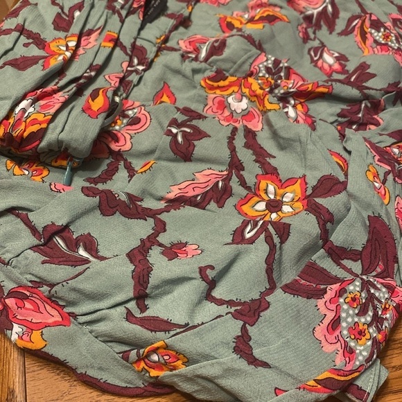 zara draped high waisted sage green floral mini skirt ruffle side zip Large L - Picture 6 of 12